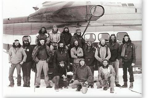 SANAE 22 (1981): Back (L-R) Johan du Toit, Alan Bushé, Dave Gilson, Mark St. Quintin; Middle: Johan Bierman, Alwyn Wolfaardt, Malcolm Hiom, John Coetzer, Chris Odendaal, Hedley Hensen, Des Duthie, Martiens Roos, John Webley; Front: Willem de Wet, Tjaart Schutte, Nic Loubser.