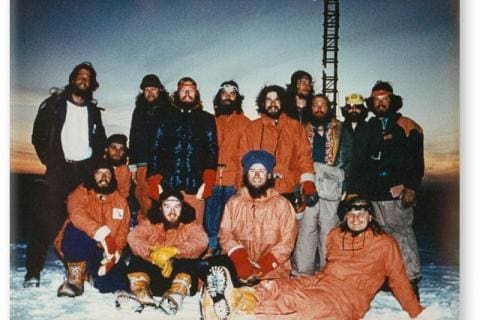 SANAE 30 (1989): Back (L-R) Niall Cameron (Radio Technician), Chris Potrawiak (Diesel Mechanic), Steve van Niekerk (Senior Communicator), Johan van Rensburg (Doctor), Marthinus Kock (Hermanus), Paul van Wyk (Potch), Theo Carter (Senior Meteorologist), Ian Alleman (Meteorologist), Greeff Slabber (Diesel Mechanic), Chis Kirchoff (Meteorologist); Front: Chris van Jaarsveld (Leader), John Goetsch (Rhodes), Charles Oertal (Natal), Craig Butler (Communicator).