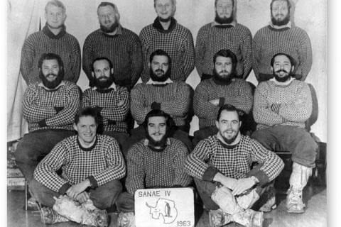 SANAE 4  (1963): Back (L-R) O. Langenegger, A. van der Meulen, A. du Plessis, J. Joubert, D. Torr; Middle: G. Vermaak, C. Wagner, A. Venter, F. du Toit, J. Labuschagne; Front: E. Bester, G. Reynolds, J. Randell.